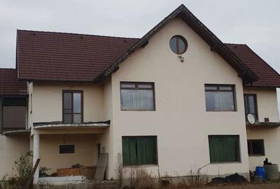 Casă în Făgăraș - 2