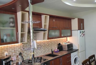 Apartament cu 2 camere decomandat în Între Lacuri - 5