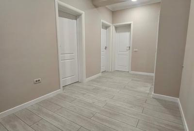 Apartament cu 3 camere decomandat în Roșu - 2