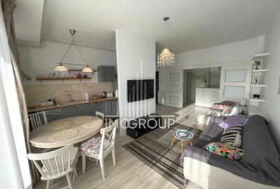 Apartament cu 2 camere semidecomandat, mobilat în Bună Ziua