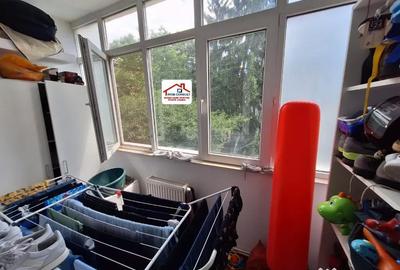 Apartament cu 3 camere semidecomandat în Central - 2
