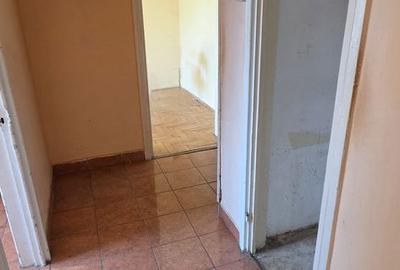 Apartament cu 3 camere semidecomandat în Central - 5
