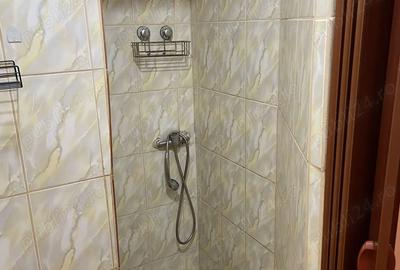 Inchiriez garsoniera - 1