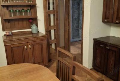 Apartament cu 3 camere decomandat în Central - 4