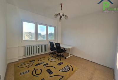 Apartament 4 camere Brancoveanu, str. Vatra Dornei, decomandat, 87 mpu, etaj 5 - 5