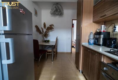 Apartament cu 2 camere decomandat în Zorilor - 10