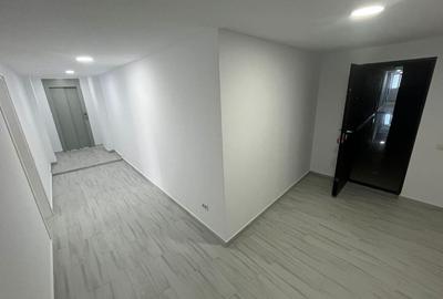 Apartament cu 3 camere decomandat în Olimp - 2