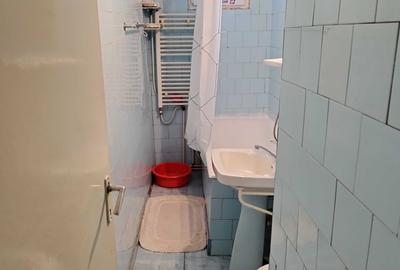 Apartament cu 4 camere decomandat în Central - 2