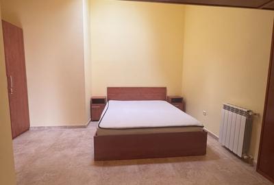 Apartament cu 3 camere semidecomandat, mobilat în Faleza Nord - 11