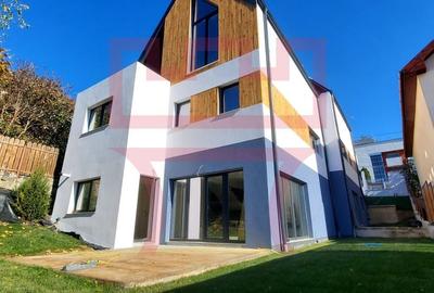 Duplex exclusivist Dambul Rotund panourisolare panorama NZEB FARA tva