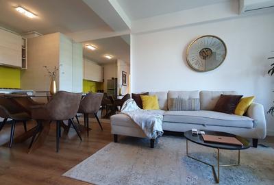 Apartament cu 3 camere decomandat, mobilat în Iancu Nicolae