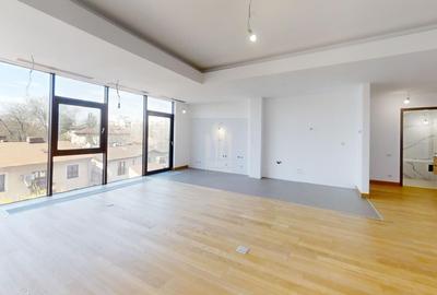 Apartament cu 4 camere semidecomandat în Eminescu - 2