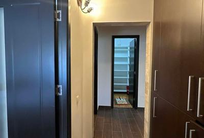 Apartament cu 3 camere decomandat în Micro 16 - 2