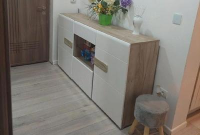 Apartament cu 3 camere decomandat în Central - 1