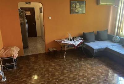Vanzare Apartament 3 Camere Semidecomandat Bld. Brancoveanu - 3