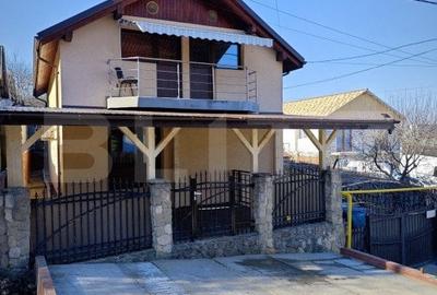 Casa in oras 4 camere, 137 mp, 240 mp teren, panorama