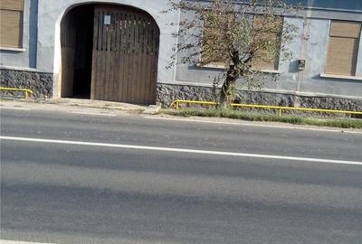 Casă cu 7 camere în Spini - 11