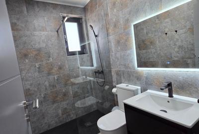 Apartament cu 3 camere decomandat, mobilat în Tunari - 14