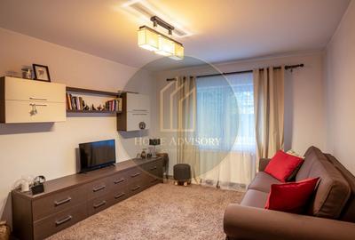 Apartament cu 2 camere decomandat, mobilat în Tractorul