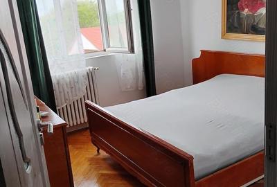 Apartament cu 3 camere semidecomandat în Dâmbovița - 5