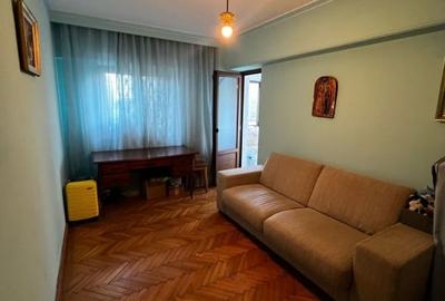 5 Camere Unicat, intersectie CASA DE CULTURĂ - 8