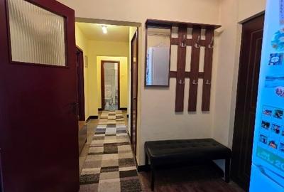 Apartament 3 camere decomandat, 65 mp, mobilat si utilat, str.Libertatii - 3