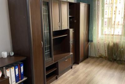 Apartament 2 camere Motru - 1