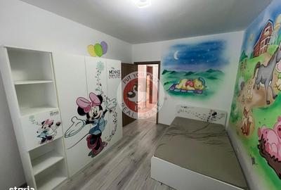 Apartament cu 3 camere decomandat în Rudeni
