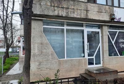 Spațiu comercial, de 25 mp, în Exterior Vest - 2