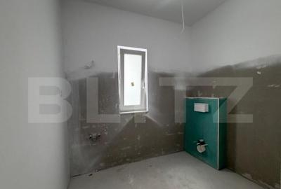 Casă cu 5 camere cu Teren 408 Mp în Dumbrăvița