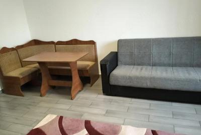 Garsonieră decomandată în Central - 4