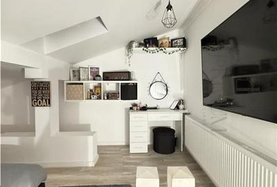 Apartament cu 3 camere semidecomandat, mobilat în Giroc - 10