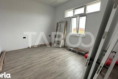 Apartament cu 2 camere semidecomandat în Turnișor - 5