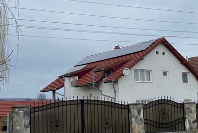 Casă cu 4 camere în Petrești - 2