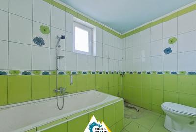 Casa de renovat cu 3 camere cu teren generos in Zadareni - 1