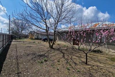 Casă cu 4 camere cu Teren 125 Mp în Berteștii de Jos - 1