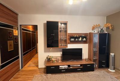 Apartament cu 3 camere decomandat, mobilat în Mănăștur