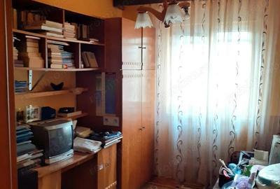 4 cam etaj 2 centrala proprie zona Complex Studentesc - 1