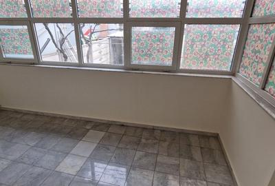 Coiciu, o vila construita pe cadre de beton, bine compartimentata. - 33