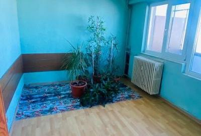 Apartament cu 3 camere decomandat în Dacia - 6