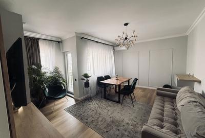 Apartament cu 3 camere decomandat în Băneasa - 1