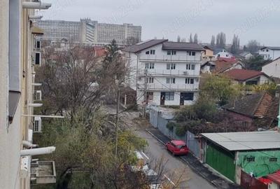 Inchiriez garsoniera recent renovata, zona Ciuperca - 6