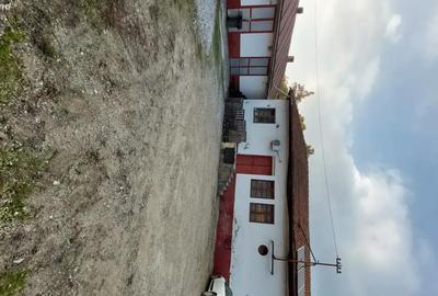 Casă cu 6 camere în Stăvila