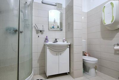 Apartament cu 3 camere semidecomandat, mobilat în P-ța Ovidiu - 7