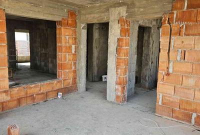 Casă cu 3 camere cu Teren 400 Mp în Trivale - 5