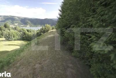 Teren de 16945 mp, în Central - 3