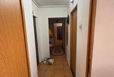 Apartament cu 3 camere în Vitrometan - 2