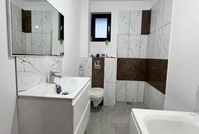 Casă cu 3 camere în Central - 2