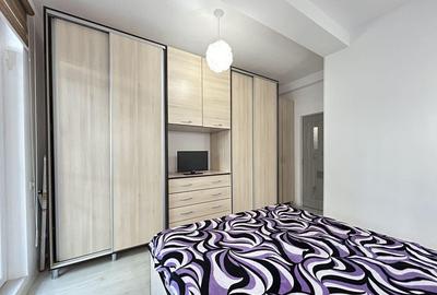 Apartament cu 2 camere decomandat, mobilat în Universitate