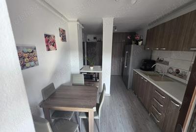 Apartament cu 3 camere decomandat în Central - 2